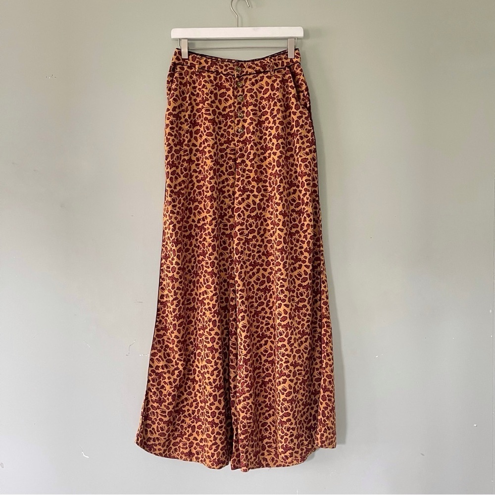 Free People Leopard Print wide leg pants size 2 preowned